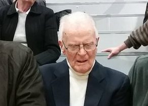 Who was Walt Milroy? Former Ingraham High School basketball coach dies at 103