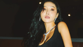 Is Hwasa dating businessman, 12 years older than her? P Nation addresses rumor 