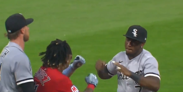 Jose Ramírez punches Tim Anderson in Cleveland Guardians vs Chicago White Sox: Watch Video