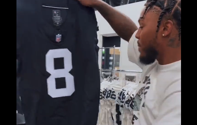 Why did Las Vegas Raiders’ Josh Jacobs switch his jersey number from 28 to 8?
