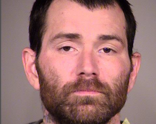 Who is Christopher Lee Pray? Suspect escapes custody and eludes police in chase in Oregon, while fully restrained in shackles