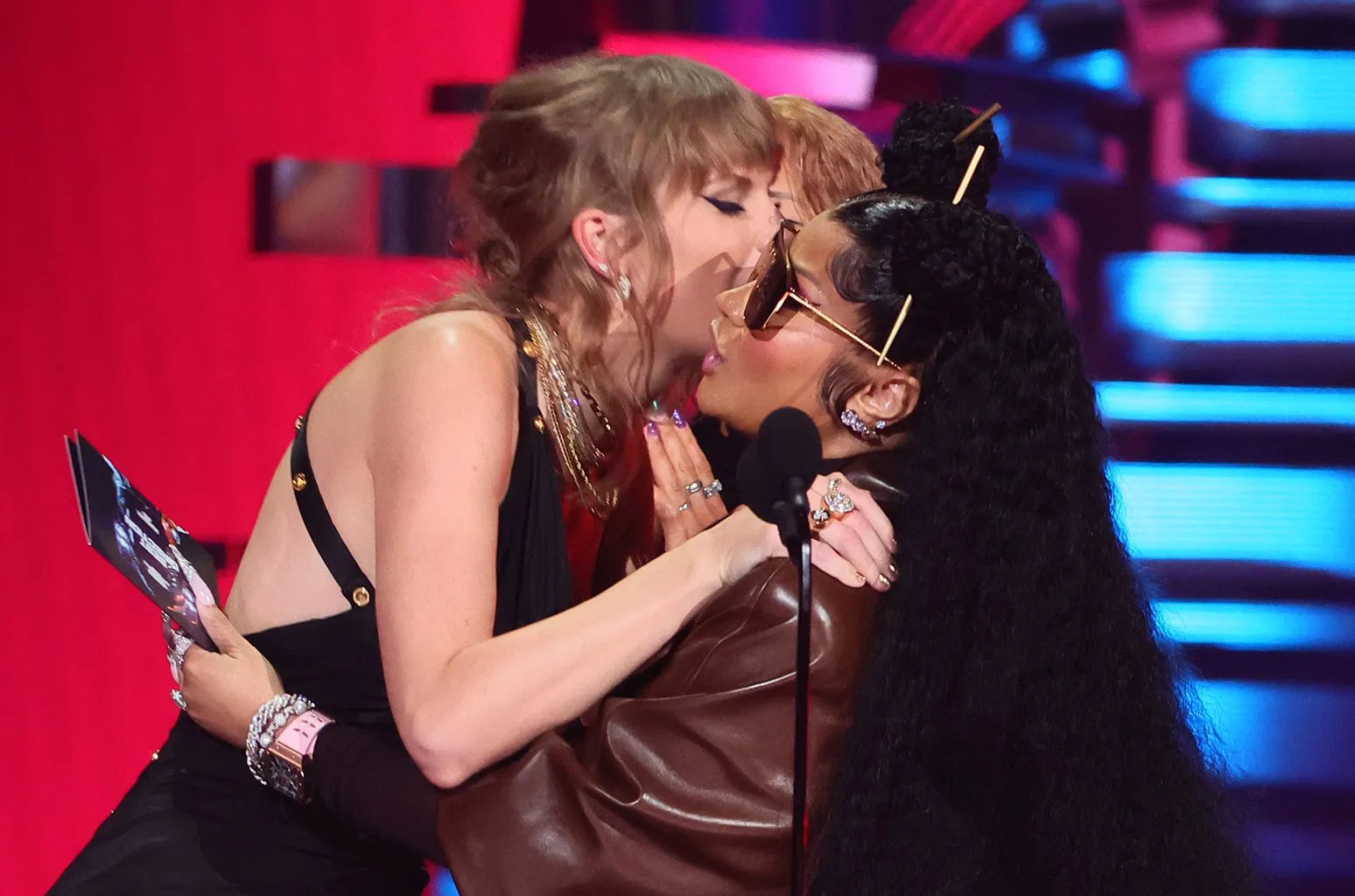 Are Taylor Swift and Nicki Minaj planning a collaboration on ‘1989 (Taylor’s Version)’?