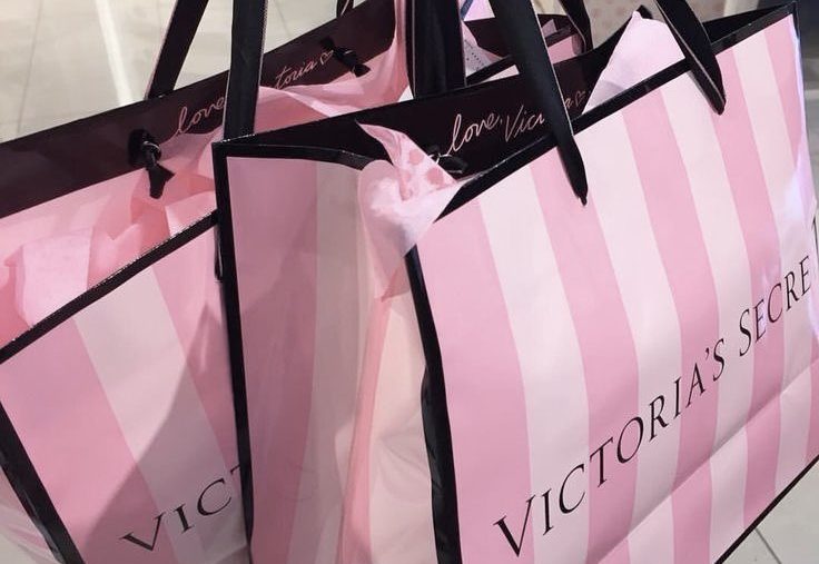 Victoria’s Secret reverts to “sexiness” focus to revive declining sales