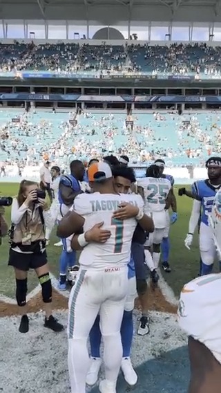 Tua Tagovailoa and Jaylen Waddle hug and encourage Bryce Young after Dolphins vs Panthers game: Watch Video