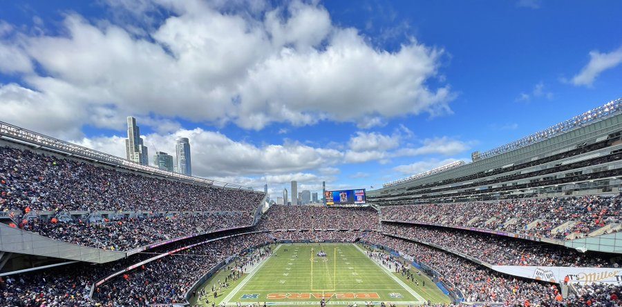 Chicago Bears vs Las Vegas Raiders weather forecast: Will wind influence game at Soldier Field?