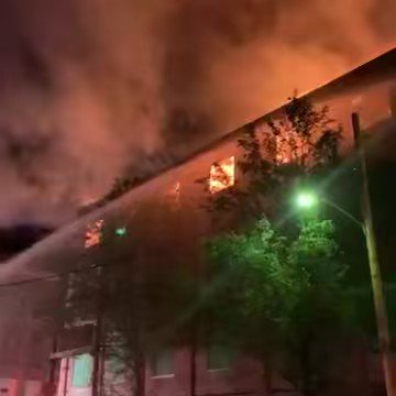Numerous firefighters battling large warehouse factory fire in Reading, Pennsylvania| Watch Video