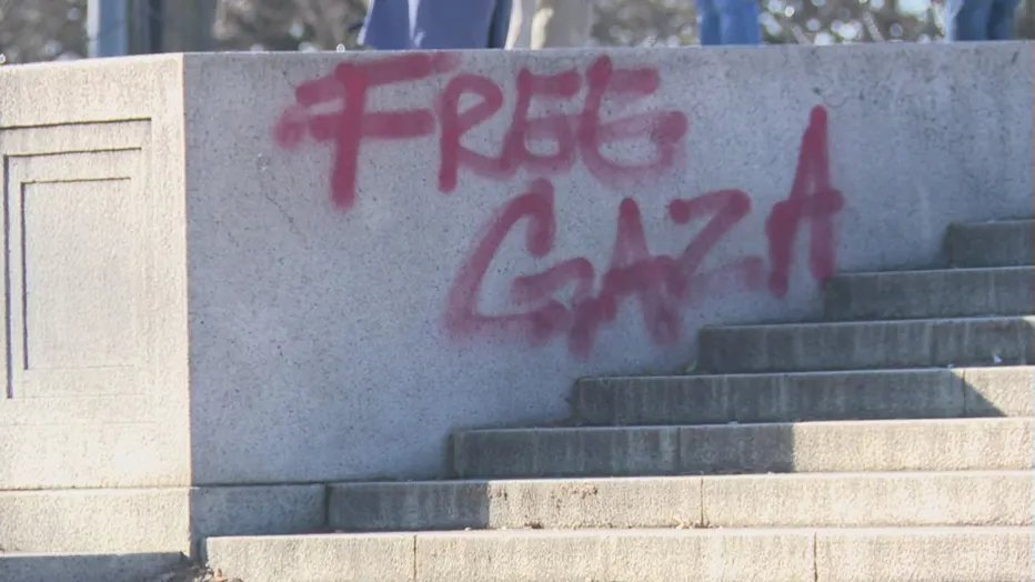 Pro-Palestinians vandalize Lincoln Memorial by writing ‘FREE GAZA’ on walls and pouring red paint over stairs | Watch video