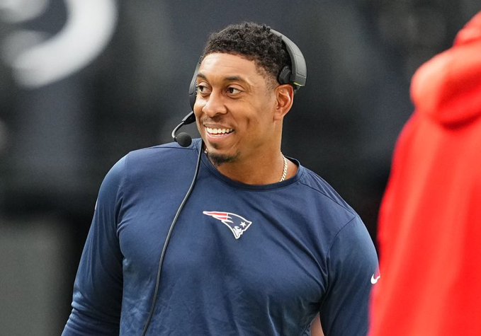 Who is DeMarcus Covington, defensive coordinator for the New England Patriots?