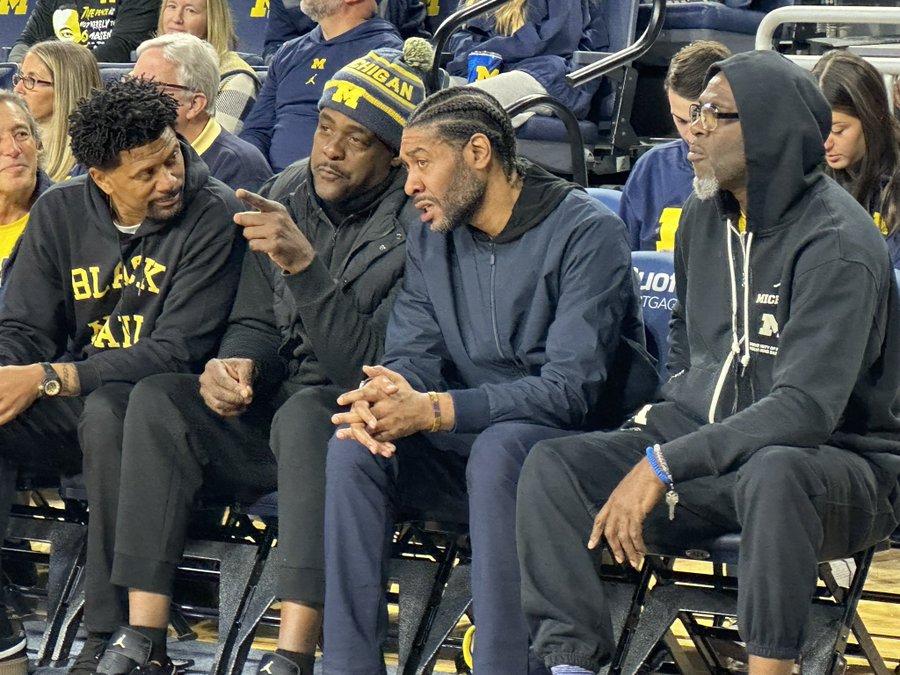 The Fab Five reunites at Michigan for the first time since their playing days| Watch Video