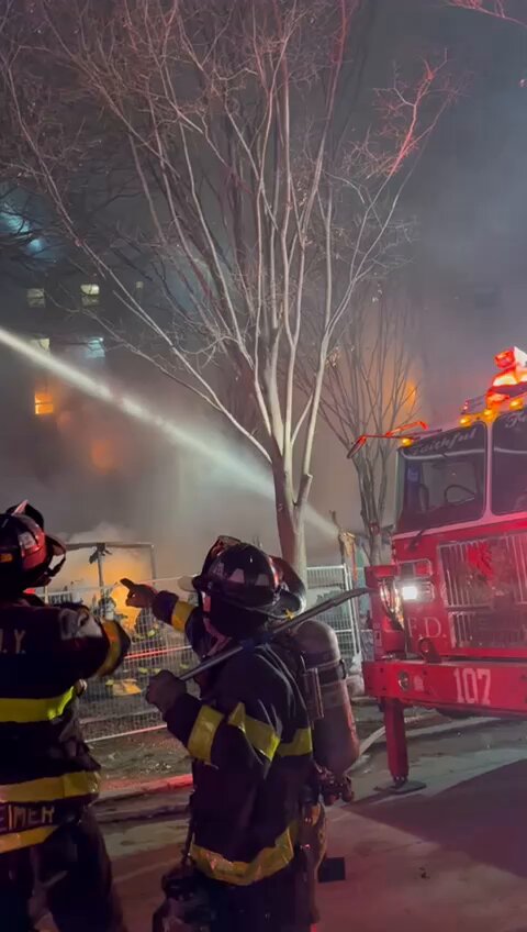 Massive fire at Brooklyn apartment building in New York| Watch Video