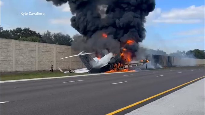Florida interstate plane crash: Bombardier Challenger 600 jet crashes on I-75 in Naples