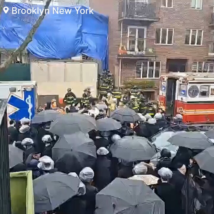 Major emergency in Brooklyn: Fatal floor collapse at private dwelling